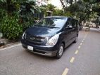 Hyundai H1 . 2014