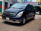 Hyundai H1 2400 CC-OCTANE DRIVE 2011