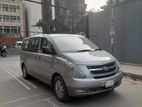 Hyundai H1 G 2011