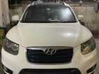 Hyundai Santa Fe Diesel SUV 2011