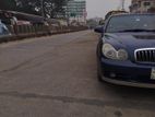 Hyundai Sonata . 2004