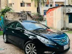 Hyundai Sonata 2012