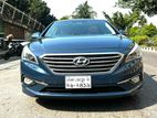 Hyundai Sonata Luxury Sunroof 2016