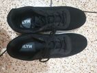 Ilyn sneakers black (45 size)