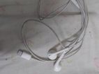 iPhone lightning port headphone