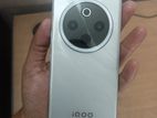 iQOO z10 (Used)