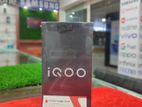 iQOO Z9 (8+128) (New)