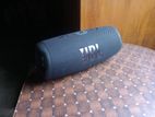 JBL- charger 5 sound system