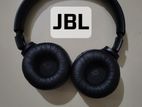 JBL Tune 510BT Wireless On-Ear Headphone.