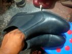 Boots Sell