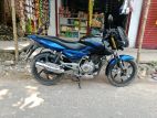 Bajaj Pulsar 150 . 2017