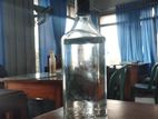কাঁচের পানির বোতল