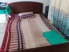 খাট বিক্রয় (তোষক, বালিশ সহ)