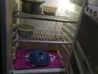 খুবই ভালো একটা ফ্রিজ