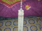 খুবই সুন্দর একটি ব্যাট