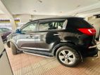 Kia Sportage . 2011