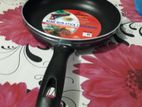 Kiam non stick fry pan (brand new)