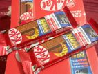 KitKat 2 fingers, 20Rs