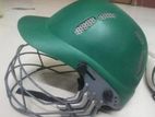 Cricket helmet