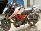 KTM Duke 125 . 2022