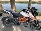 KTM Duke 125 2022