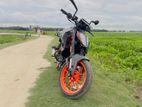 KTM Duke 125 . 2022