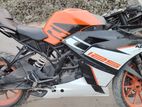 KTM RC 125 . 2020
