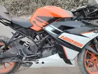 KTM RC 125 . 2020