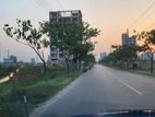 L = Block= 4 katha Ready Plot Sell Near 300 Feet Road Bashundhara R /A