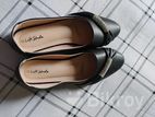 Ladies shoes