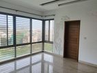 Lake View Luxurious Apartment For Rent in Gulshan