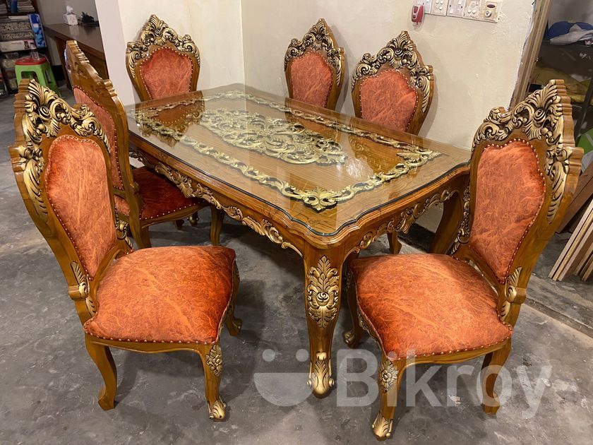 Latest Victorian Style Dining Table Set in Badda Bikroy