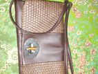 leather bag bairer