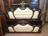 LEATHER BED 5/7 & 6\7 FEET.M# 168.