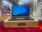 Lenovo Corei7-7th generation Touch screen ssd256gb 8gb fhd ultra 14”