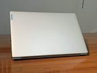 Lenovo i3 10th gen 256ssd 4gb ram full fresh condition