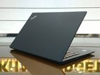 Lenovo ThinkPaD X1 Carbon| Core i7 7th Gen| UHD Display| Slim UltraBooK