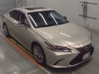 Lexus ES 300 READY SHOWROOM 2019