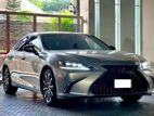 Lexus ES 300H MARK LEVINSON 2019