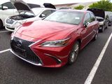 Lexus ES 300h Version L 2019