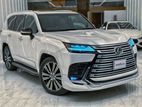Lexus LX 600 3.5L Twin Turbo 2023
