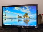 LG 19" LED Monitor fresh