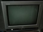 LG box tv 17"