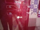 Lg কোম্পানির ফ্রেশ বড় ফ্রিজ বিক্রি হবে