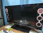 LG LCD TV FOR SALE