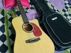 Listen Guitar / Urgent Sale