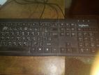 LOGITECH KEY BOARD