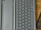 Logitech keyboard case for Ipad 10th gen