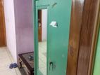 লোহার আলমিরা