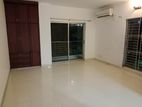 looking nice 2900 sft 4 Bed room apt rent in Gulshan 2